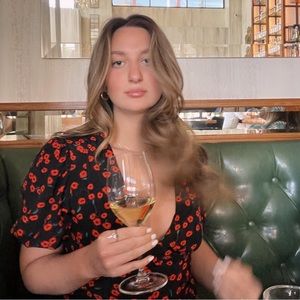 Meet your Posher, Lizi